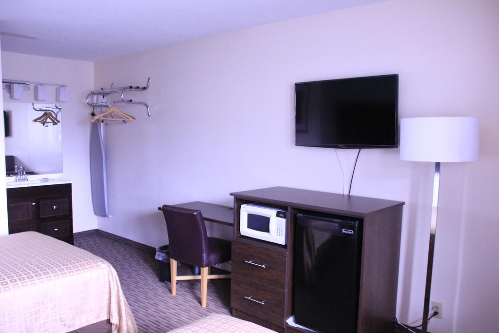 Sterling Inn Near Iag Airport Niagara Falls Exterior foto